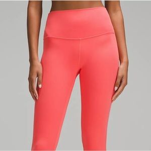 Lululemon Coral Double Lined Legging Size 6
